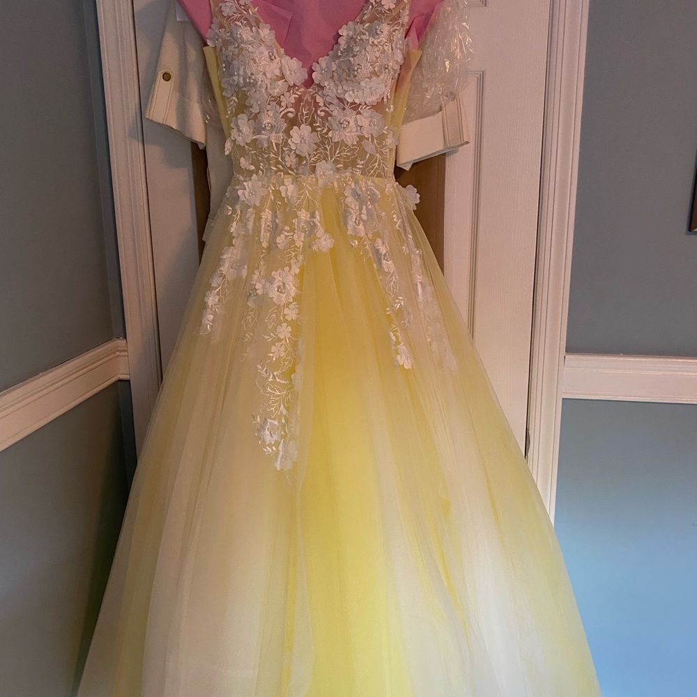 PROM season is here! Make an offer! Jovani Ballgown soft yellow and white